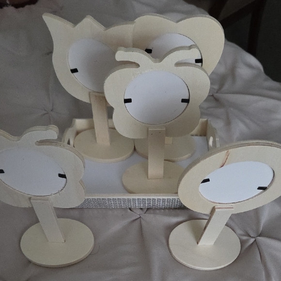 Wooden 5 Photo Holders For Crafting - Picture 2 of 2